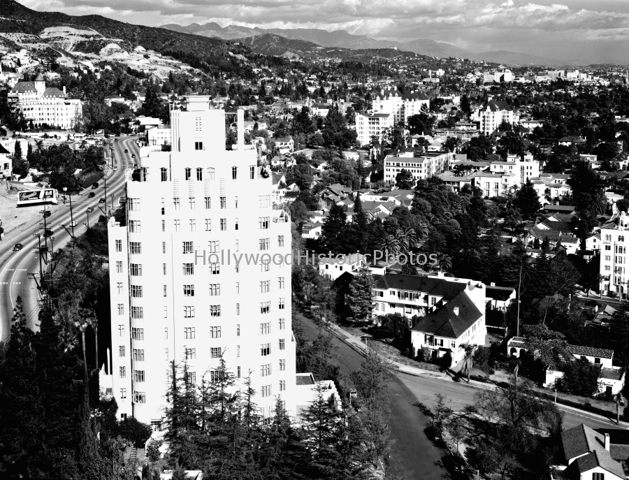 Sunset Towers 1949 wm.jpg